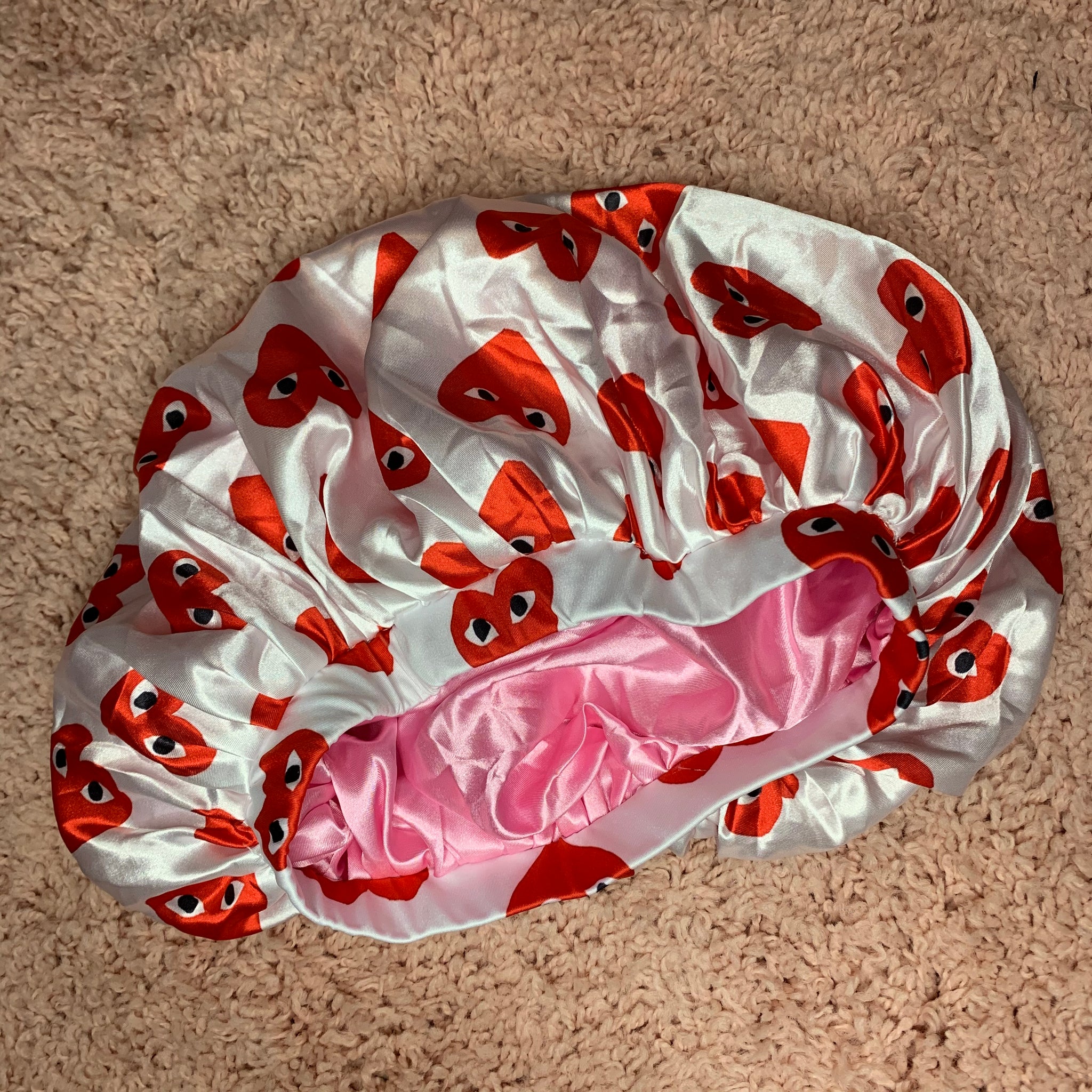 Red and white CDG Matching Durag and Bonnet set – BratzBeautyBox
